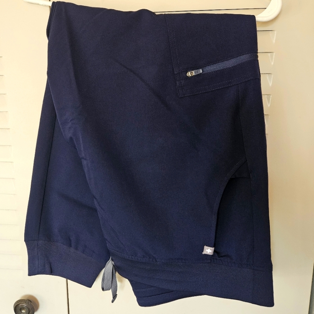 Figs Zamora Jogger Scrub Pants- Navy